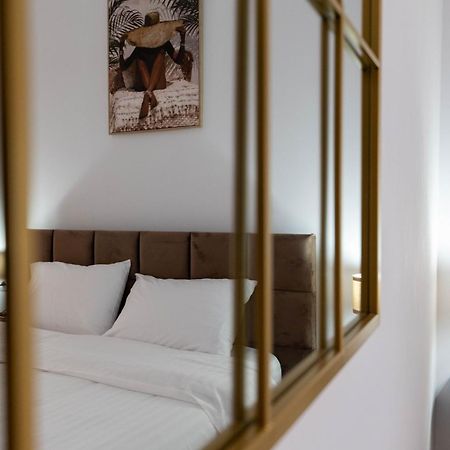 Philoxenia Apartments Saranda Екстер'єр фото
