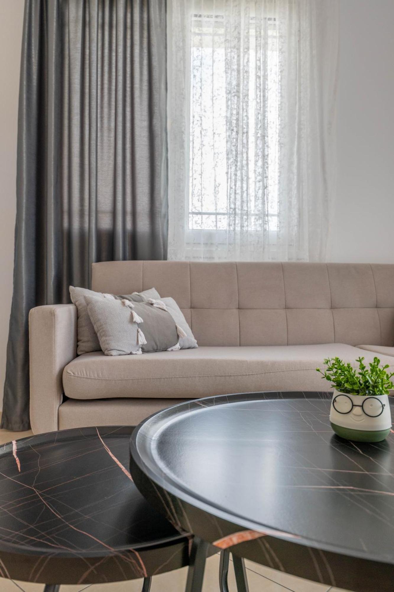 Philoxenia Apartments Saranda Екстер'єр фото