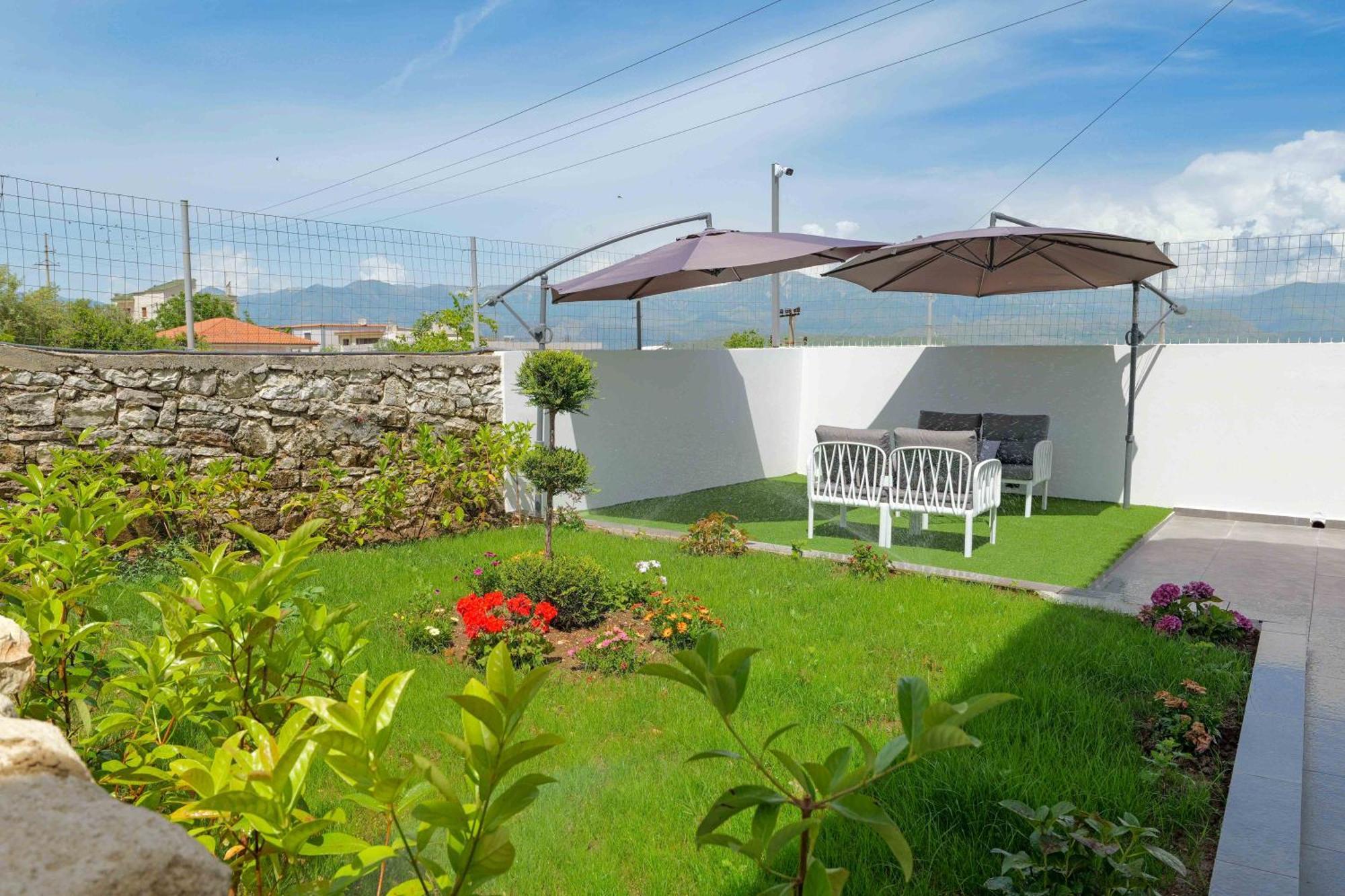 Philoxenia Apartments Saranda Екстер'єр фото