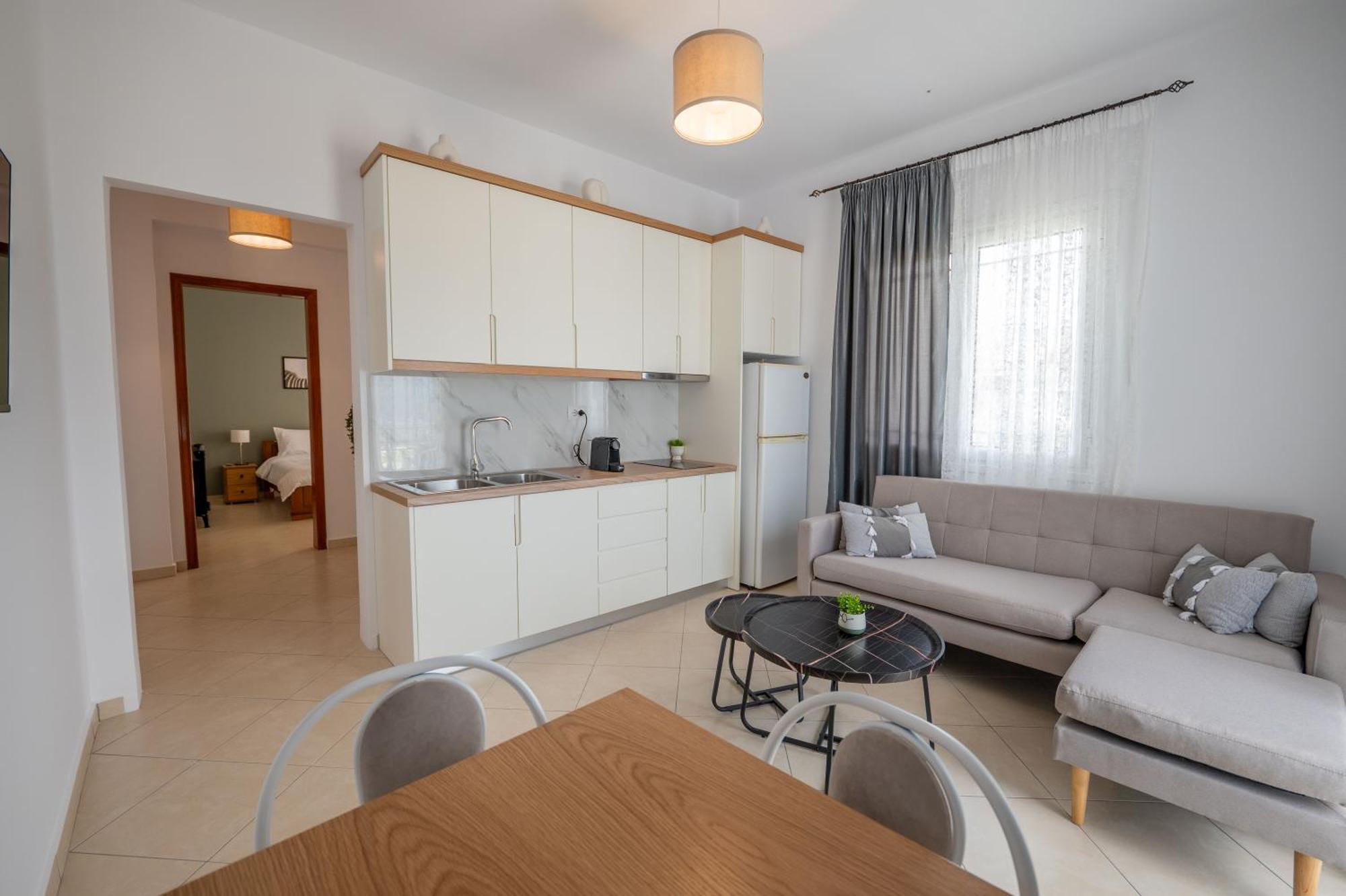 Philoxenia Apartments Saranda Екстер'єр фото